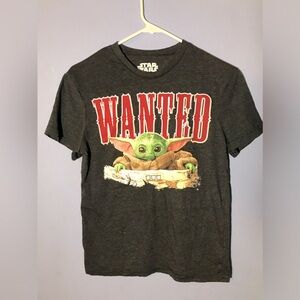 New Baby Yoda WANTED Star Wars T-Shirt Sz S